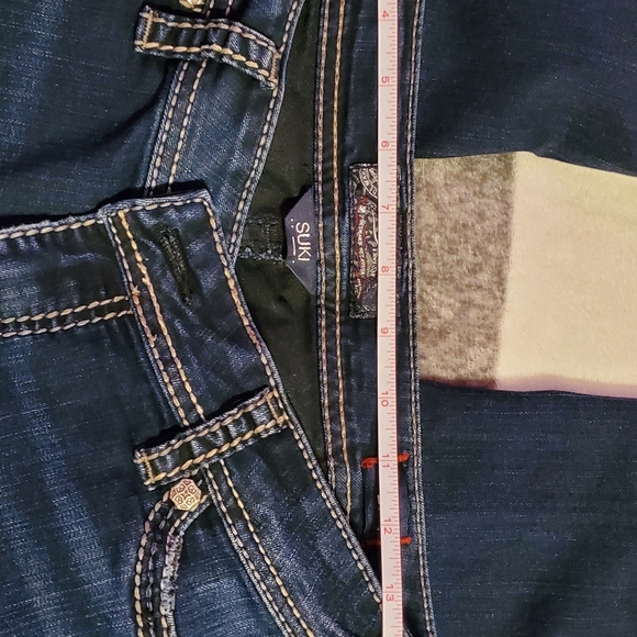 Silver Jeans - Picture 8 of 10